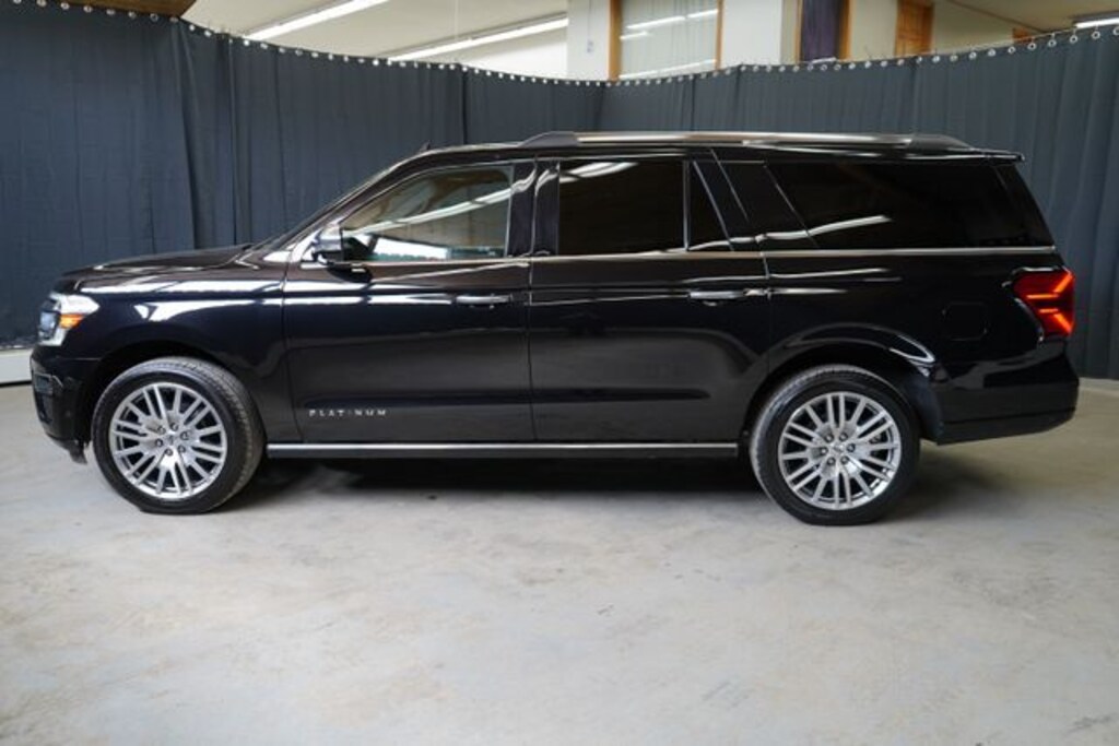 Used 2024 Ford Expedition Max Platinum SUV