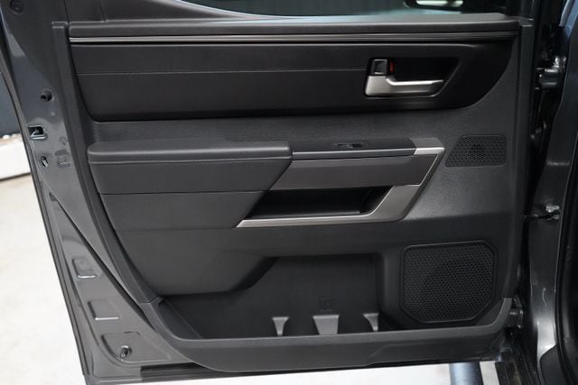 2024 Toyota Tundra SR5 - Photo 39