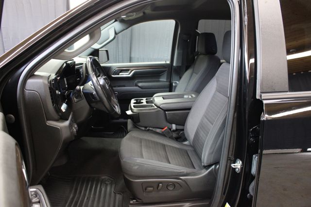 2023 Chevrolet Silverado 1500 RST - Photo 11