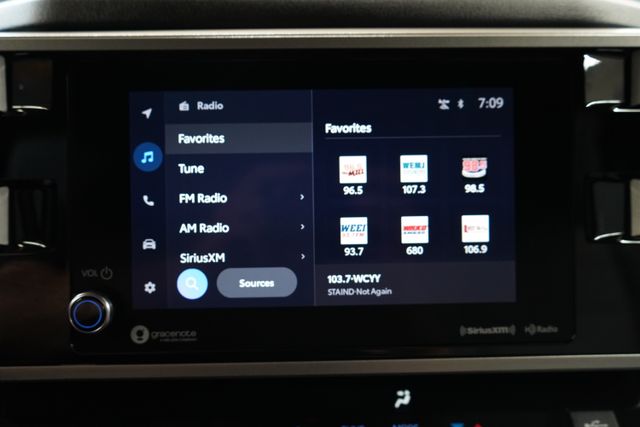 2024 Toyota Tundra SR5 - Photo 27