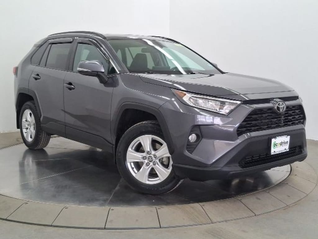Used 2021 Toyota RAV4 XLE SUV