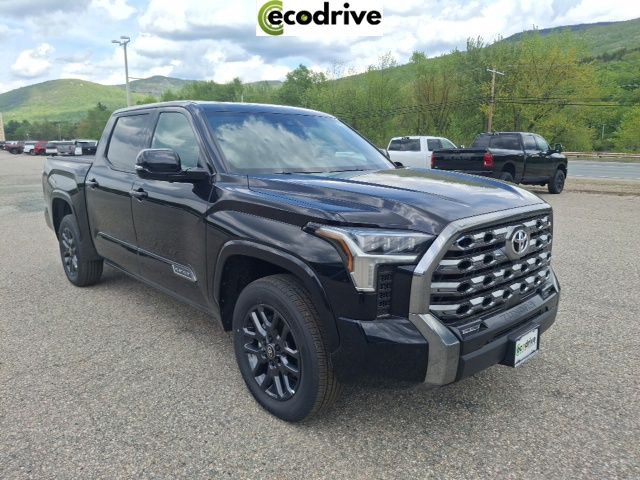 2026 Toyota Tundra PLATINUM CREWMAX 5.5 
