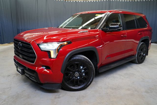 2024 Toyota Sequoia Limited 4WD i-FORCE MAX Hybrid's photo