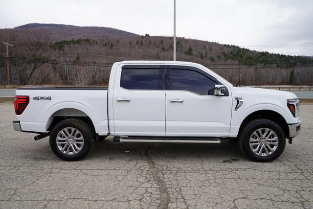 2025 Ford F-150 Lariat - Photo 8