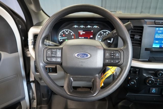 2023 Ford F-350 Super Duty XL - Photo 15
