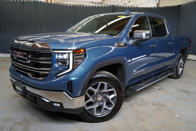 2024 GMC Sierra 4WD Crew Cab Short Box SLT's photo