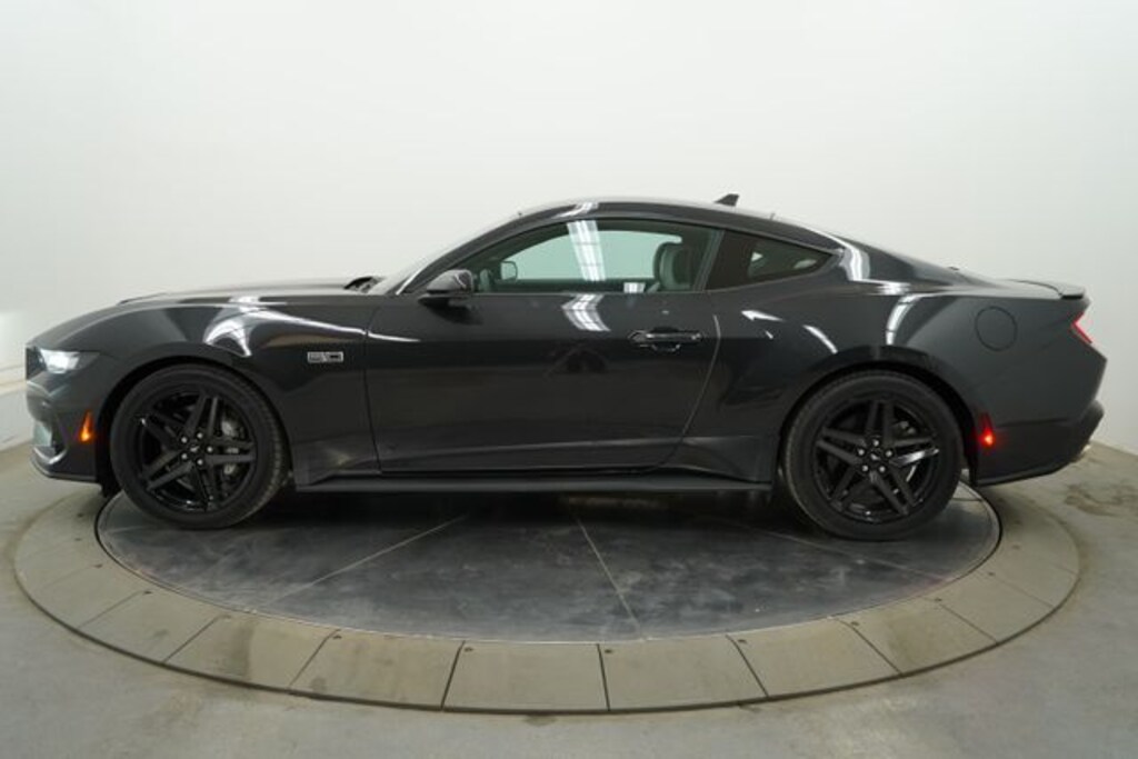 Used 2024 Ford Mustang Coupe