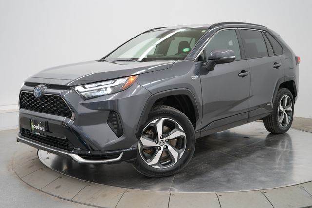 2024 Toyota RAV4 SE