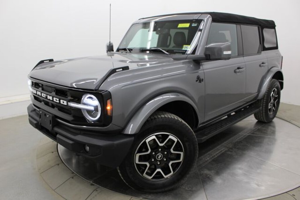 Used 2023 Ford Bronco SUV