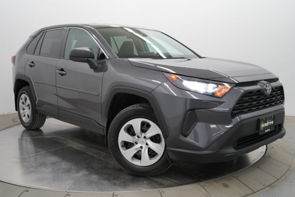 Used 2022 Toyota RAV4 LE SUV