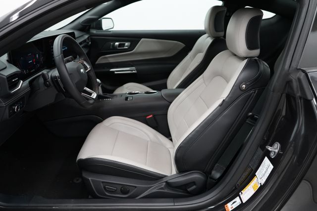 2024 Ford Mustang GT Premium - Photo 11