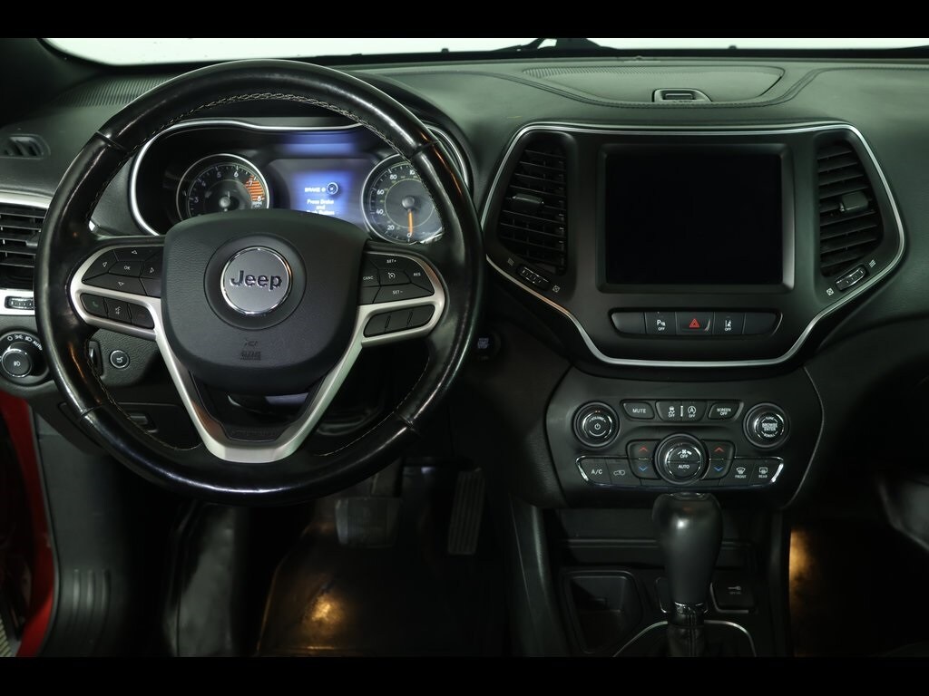 Used 2021 Jeep Cherokee Latitude Lux SUV