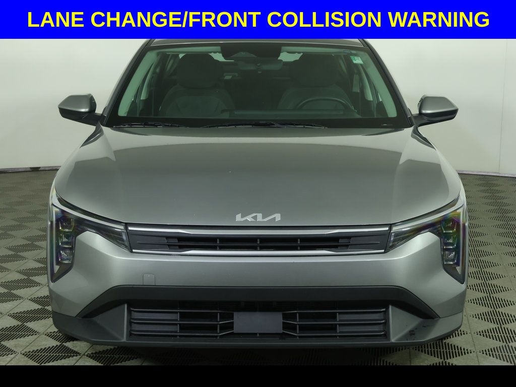 2025 Kia K4 LXS - Photo 7