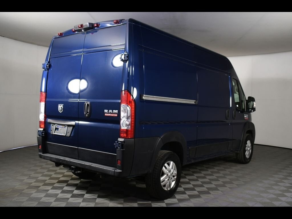2022 Ram ProMaster 1500 Base Cargo Van photo 2