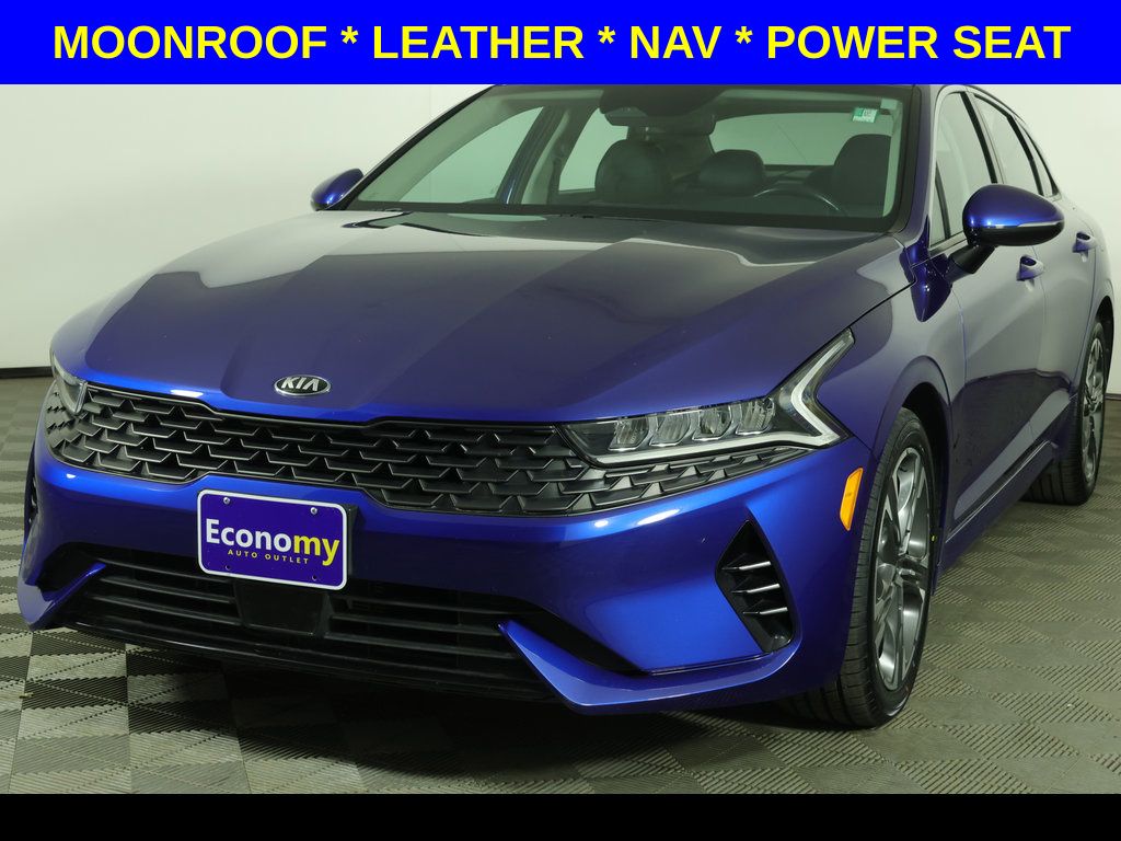 2021 Kia Optima EX FWD's photo