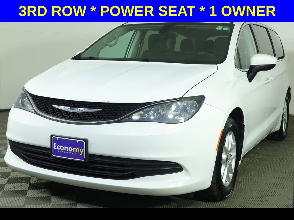 2017 Chrysler Pacifica LX