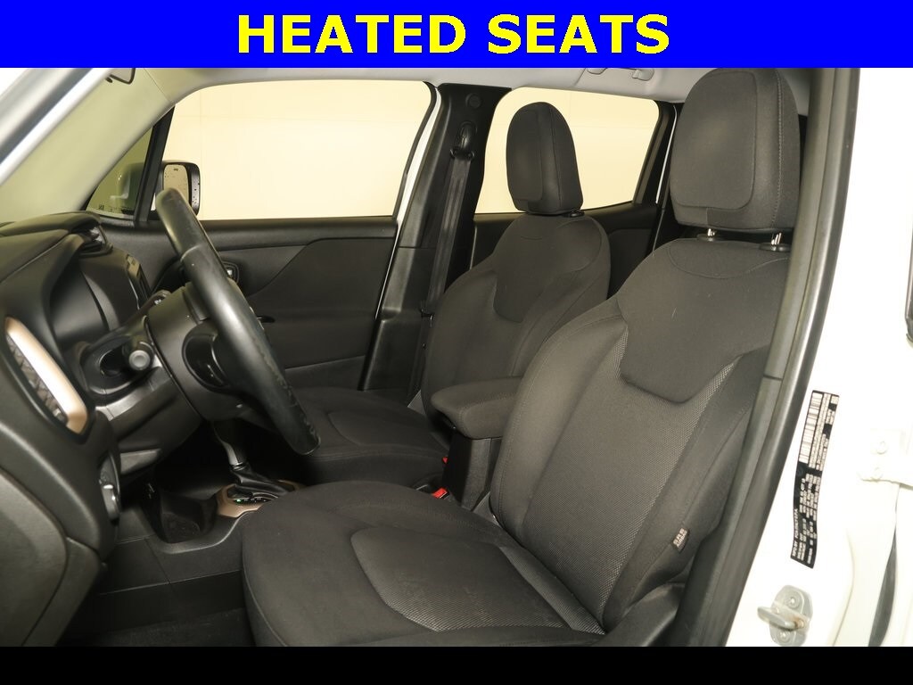 2017 Jeep Renegade Latitude North Edition photo 2