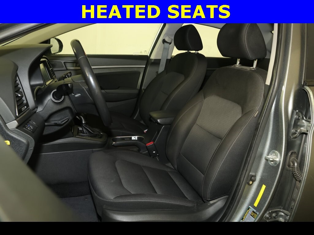 2017 Hyundai Elantra Value Edition photo 4