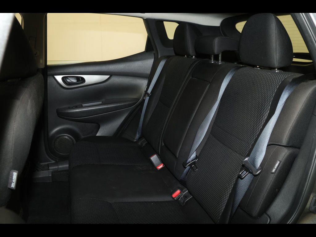 2020 Nissan Rogue Sport S - Photo 15
