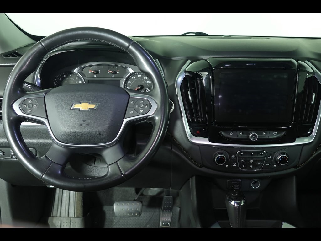 2020 Chevrolet Traverse 3LT photo 3