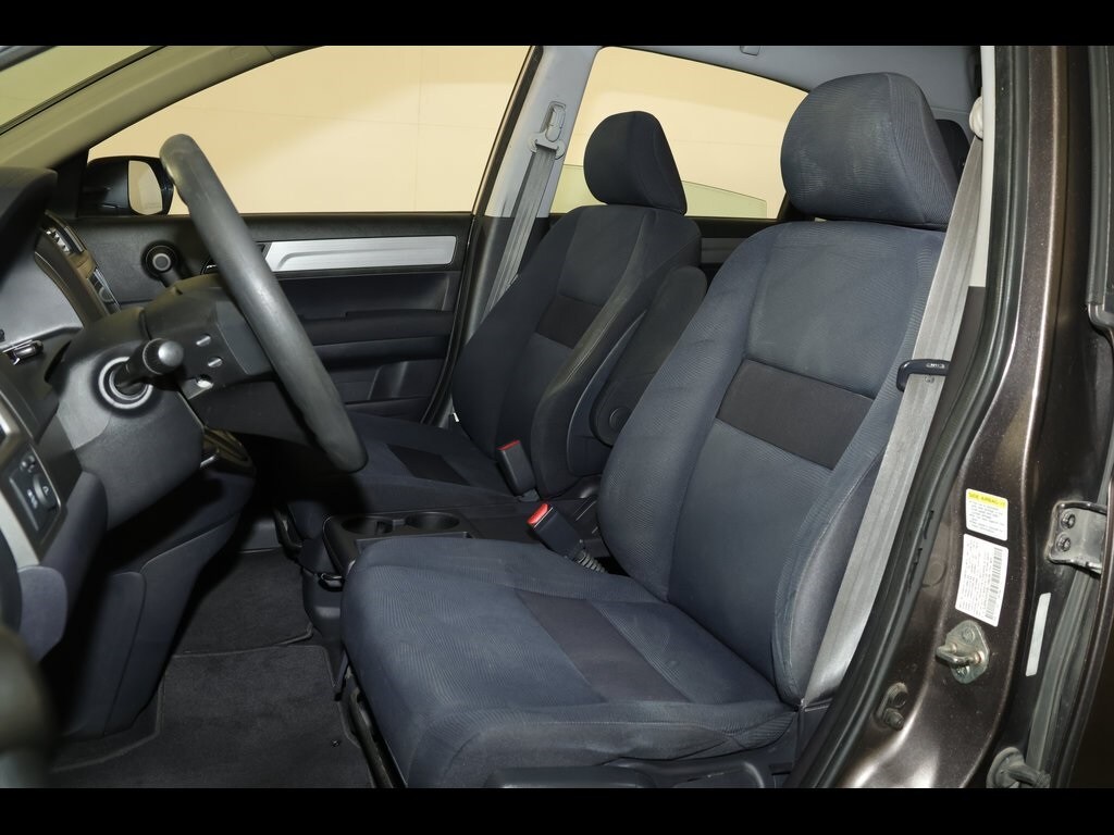 2011 Honda CR-V LX photo 2