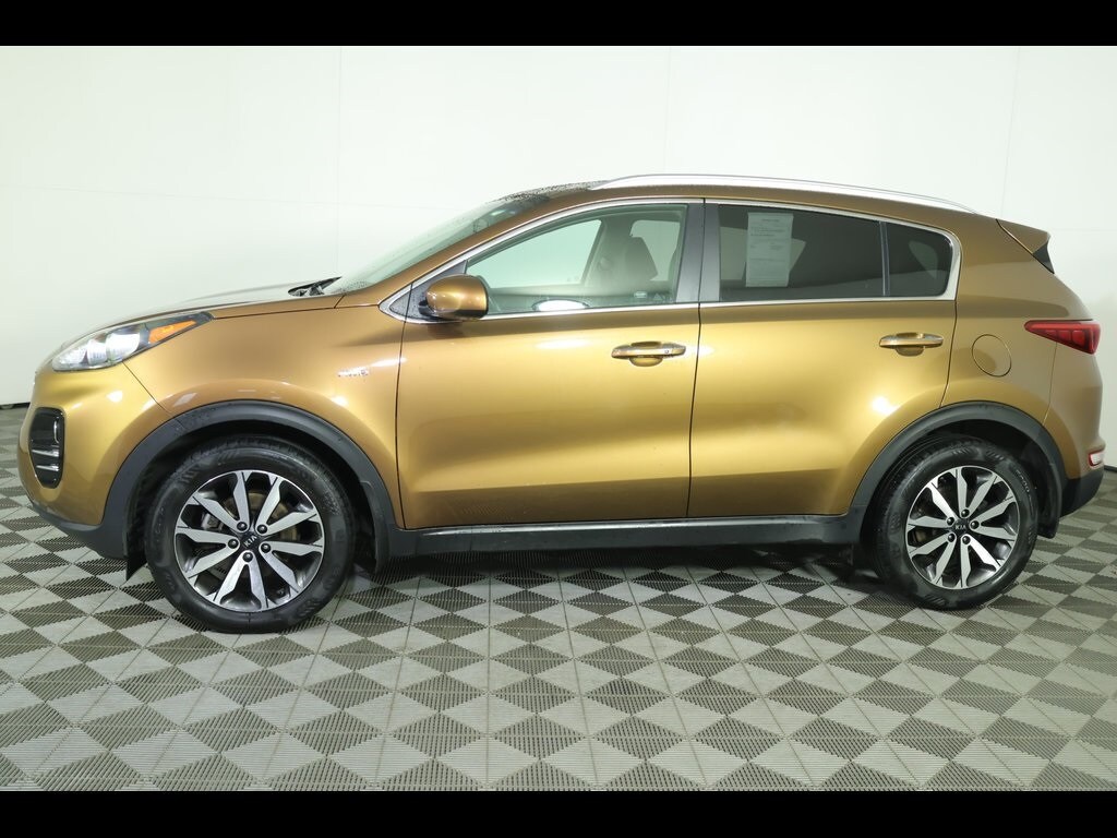 Used 2017 Kia Sportage EX SUV