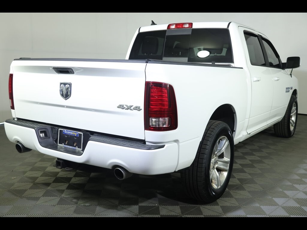 2017 Ram 1500 Sport photo 2