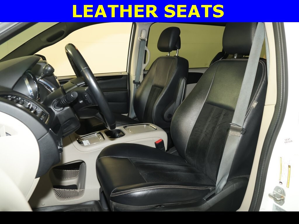 Used 2017 Dodge Grand Caravan SXT Minivan/Van