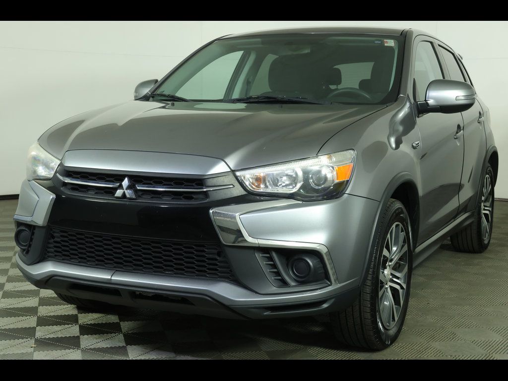 2018 Mitsubishi Outlander Sport 2.0 ES 2WD CVT's photo