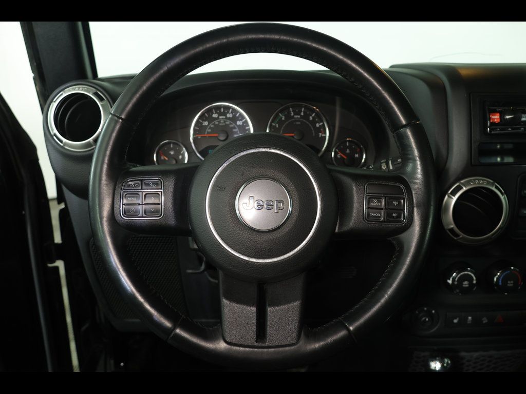 2017 Jeep Wrangler Unlimited Sahara - Photo 12