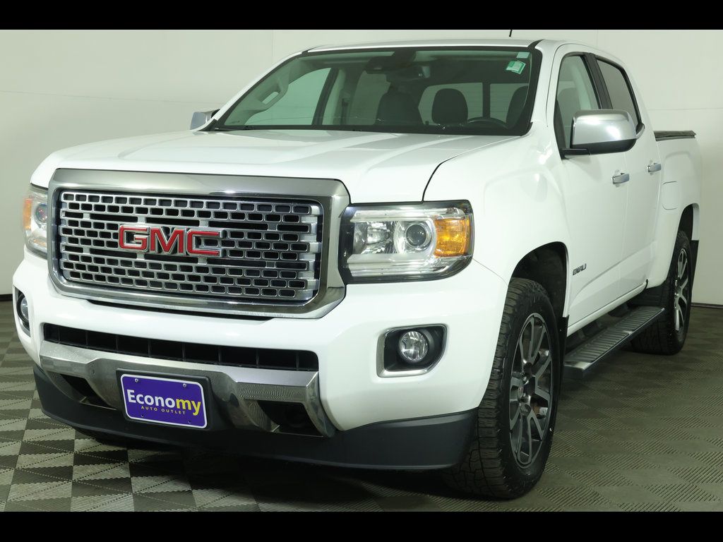 2017 GMC Canyon 4WD Denali Crew Cab Short Box's photo