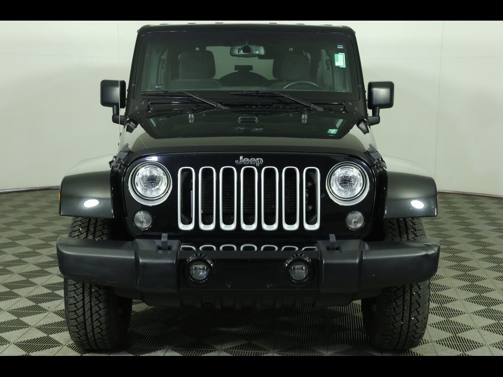 2017 Jeep Wrangler Unlimited Sahara - Photo 11