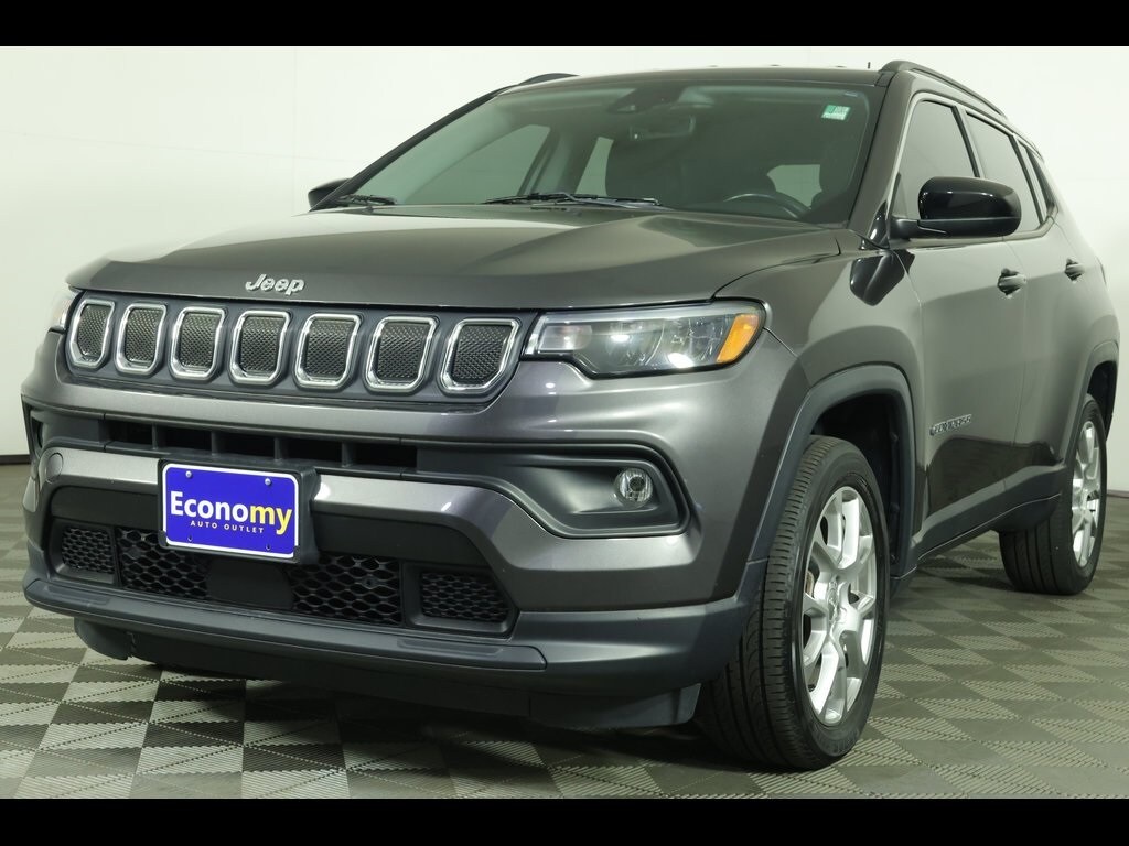 Used 2022 Jeep Compass Latitude Lux SUV