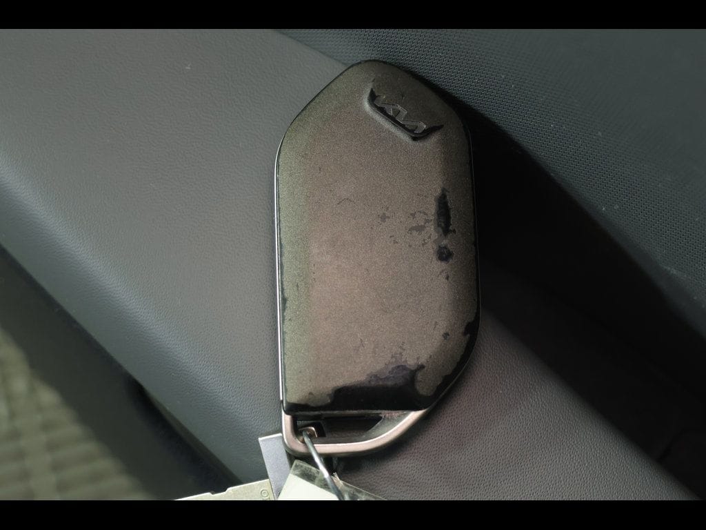2025 Kia K4 LXS - Photo 23