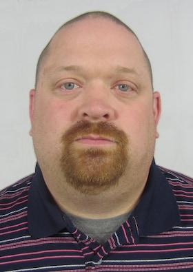 Staff member Dale Klick from ID_f82416