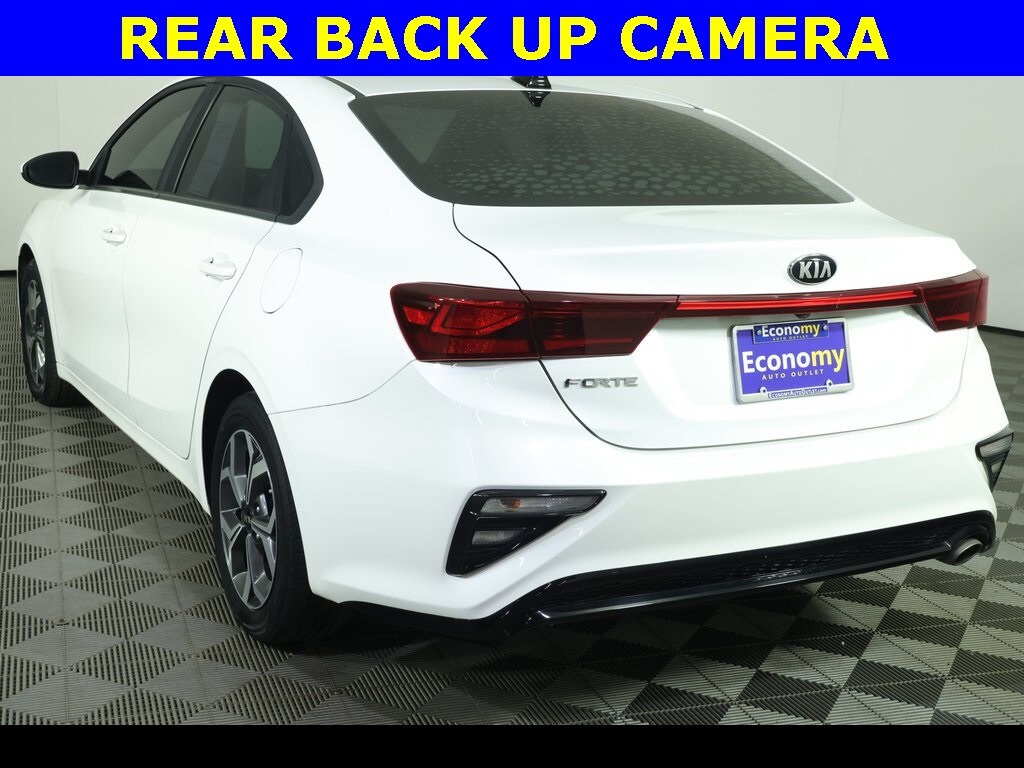 2021 Kia Forte LXS photo 4