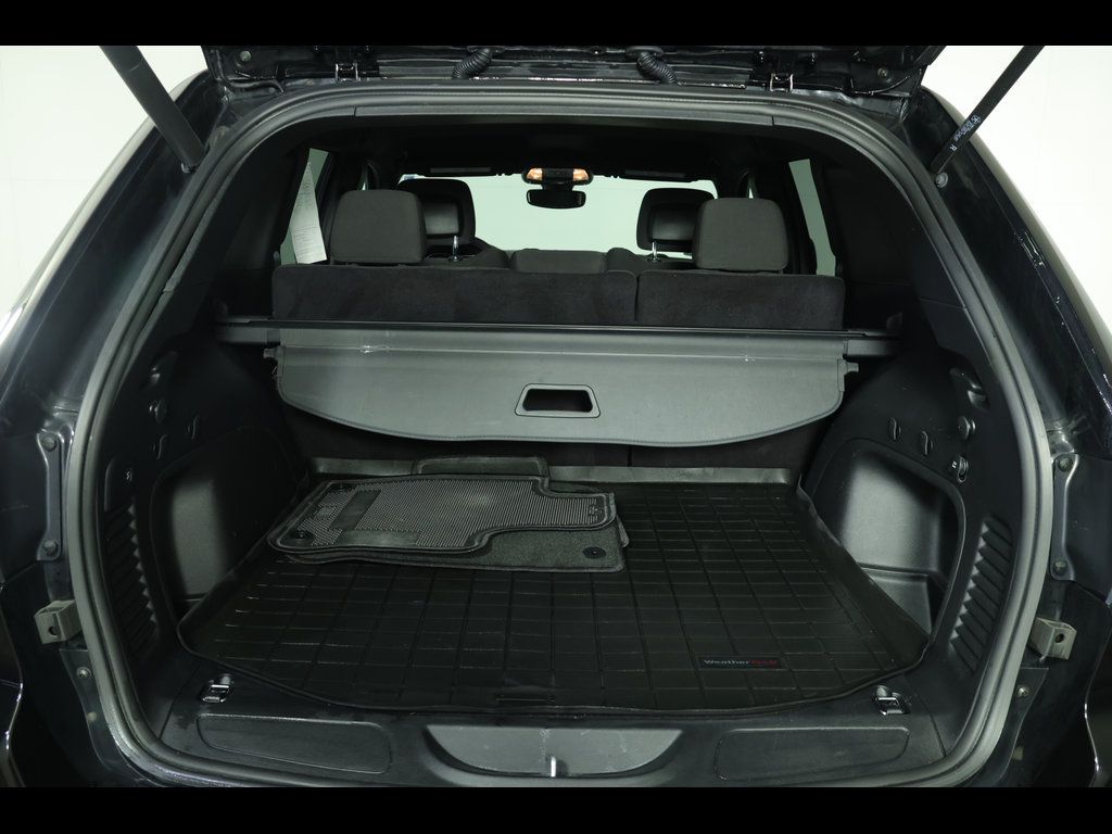 2022 Jeep Grand Cherokee WK Laredo E - Photo 12
