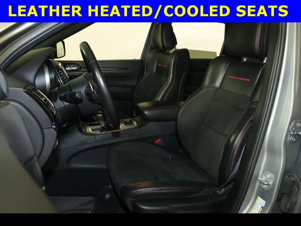 2019 Jeep Grand Cherokee Trailhawk photo 3