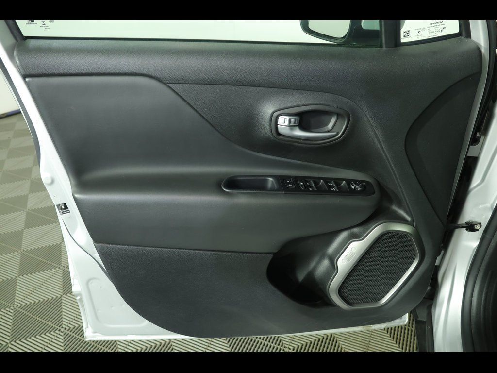 2020 Jeep Renegade High Altitude S - Photo 16