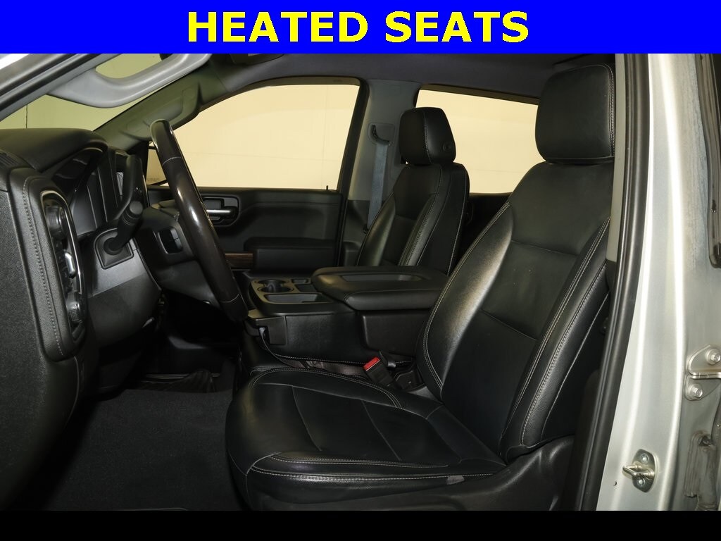 2020 Chevrolet Silverado LT photo 3