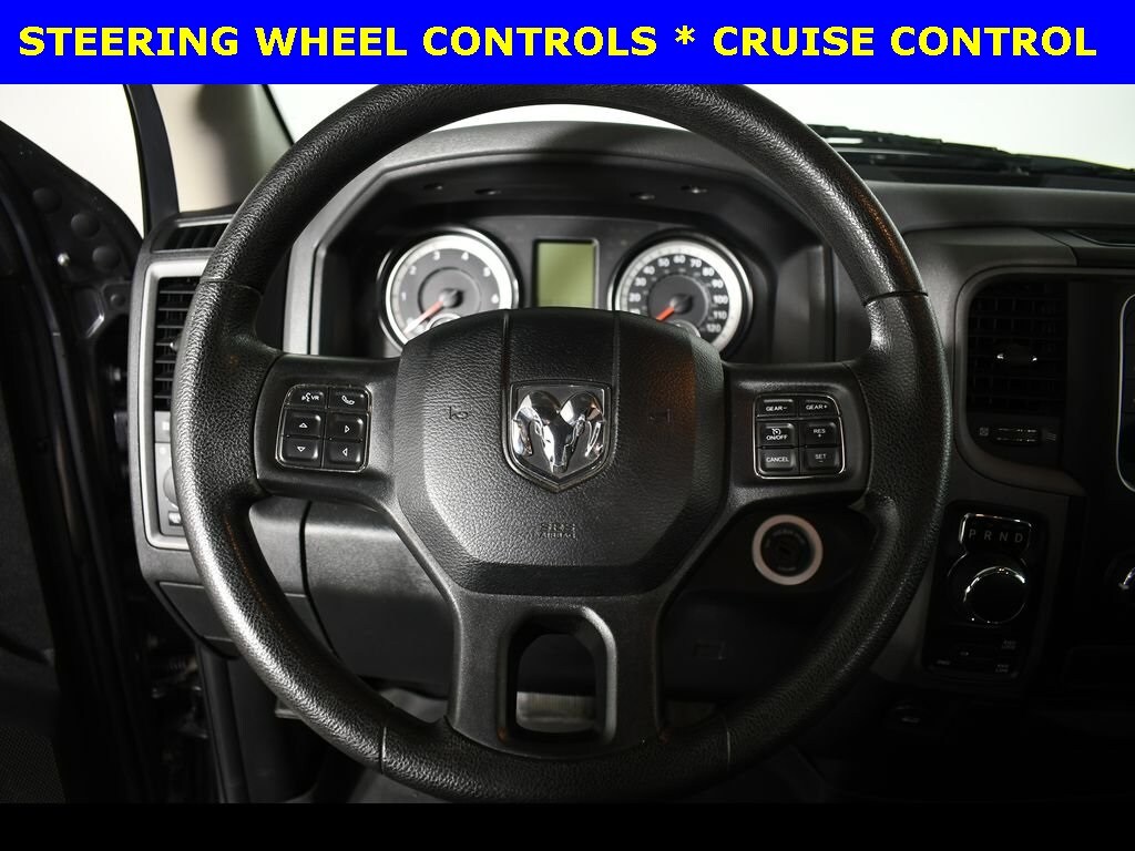 2016 Ram 1500 Express photo 2