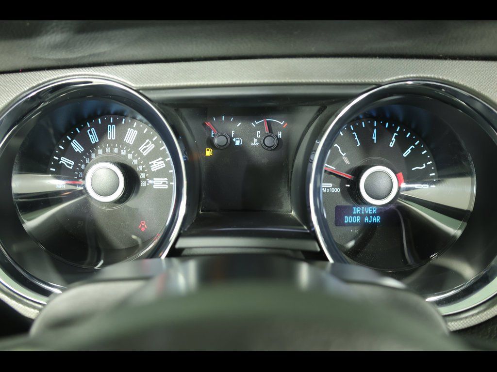 2014 Ford Mustang GT - Photo 18