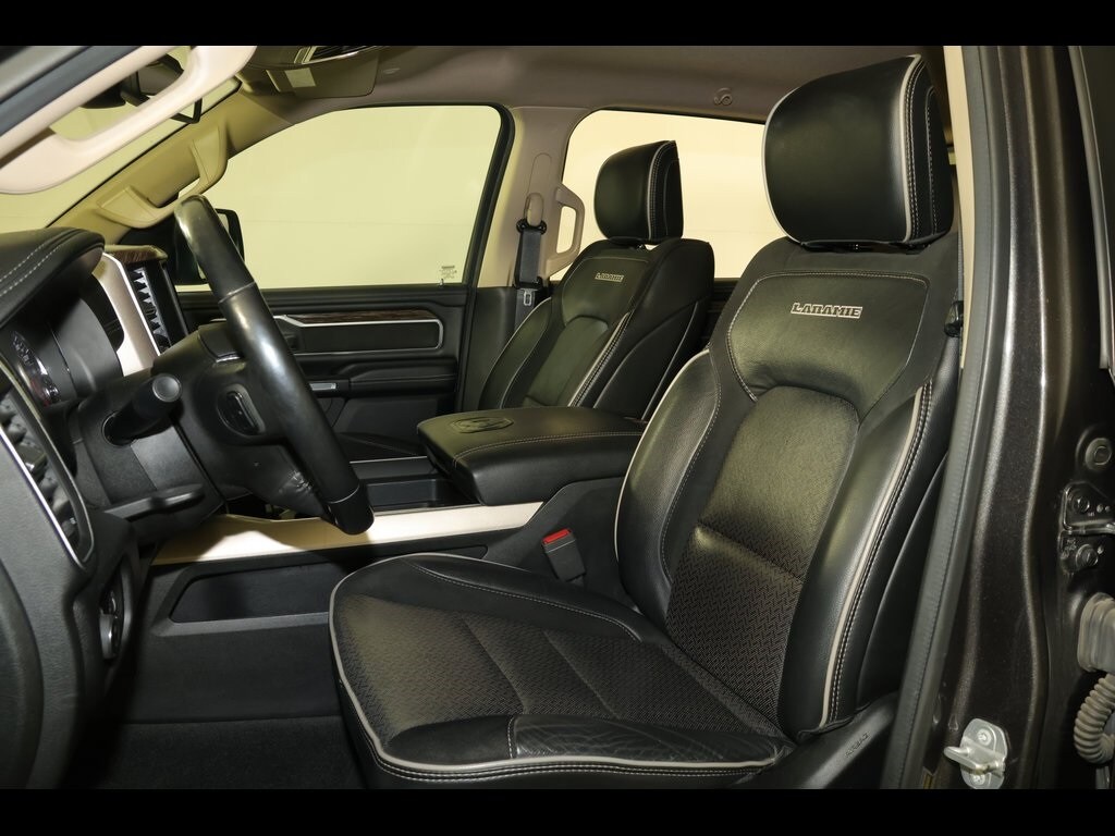 2020 Ram 1500 Laramie photo 2