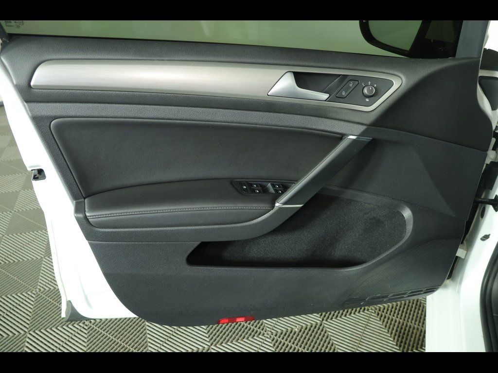 2015 Volkswagen Golf SportWagen TSI S - Photo 14