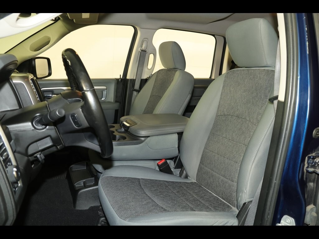 2019 Ram 1500 Classic Big Horn photo 2