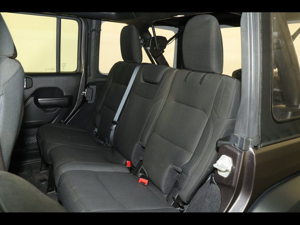2021 Jeep Wrangler Unlimited Sport - Photo 15