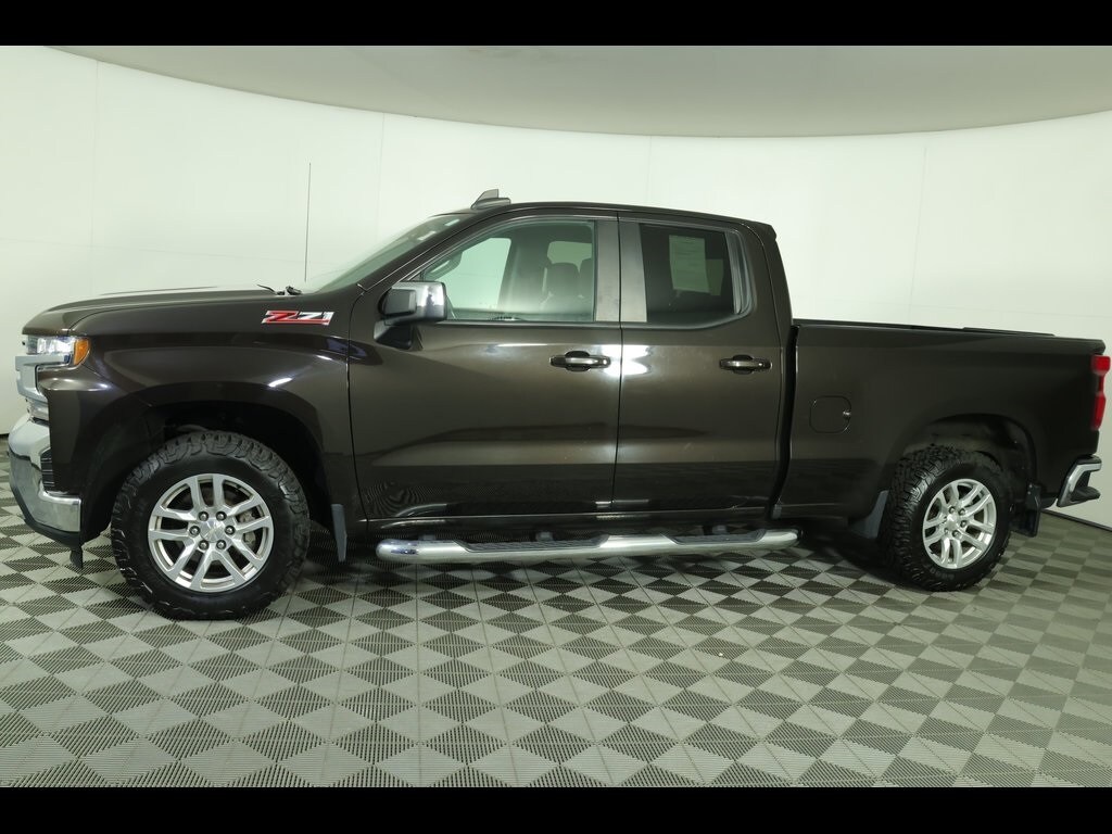 2019 Chevrolet Silverado 1500 LT photo 4