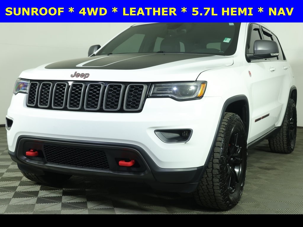 2017 Jeep Grand Cherokee Trailhawk's photo