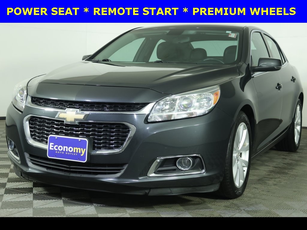 2015 Chevrolet Malibu 2LT's photo