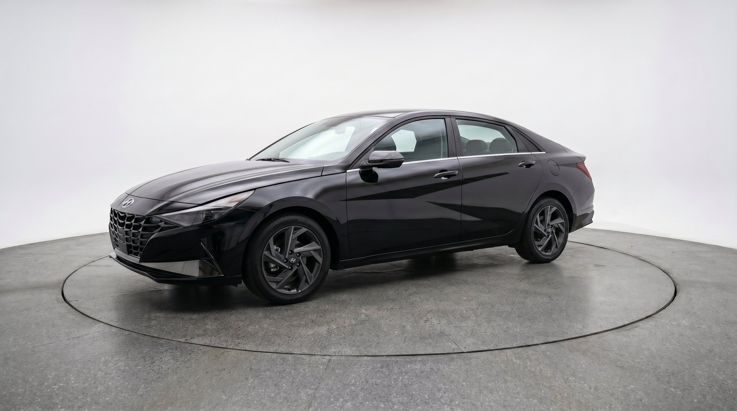Thumbnail: 2025 Hyundai Elantra - 3